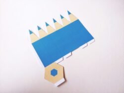 Alternative view of Caja de regalo con forma de lápiz (SVG 3D)
