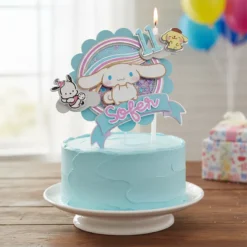 Alternative view of Cake Topper Cinnamo-roll